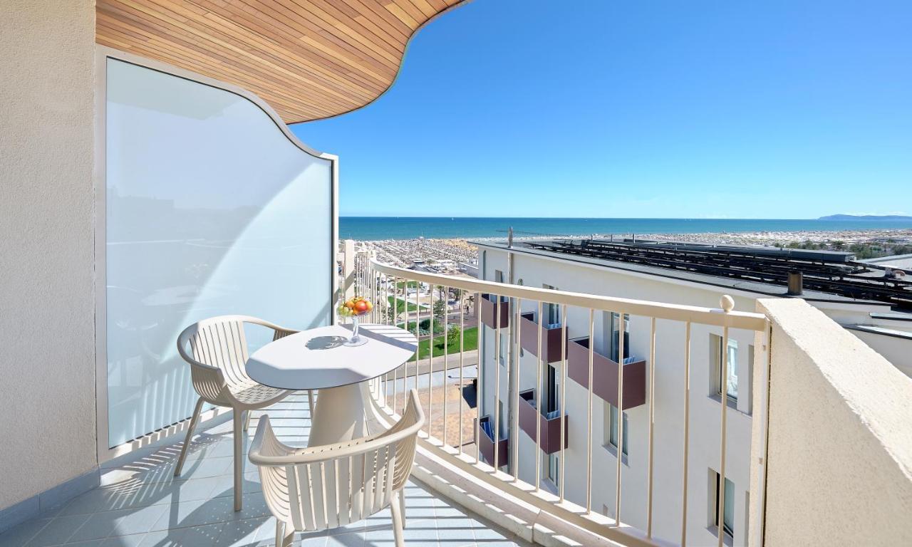 Savoia Hotel Rimini Exteriör bild