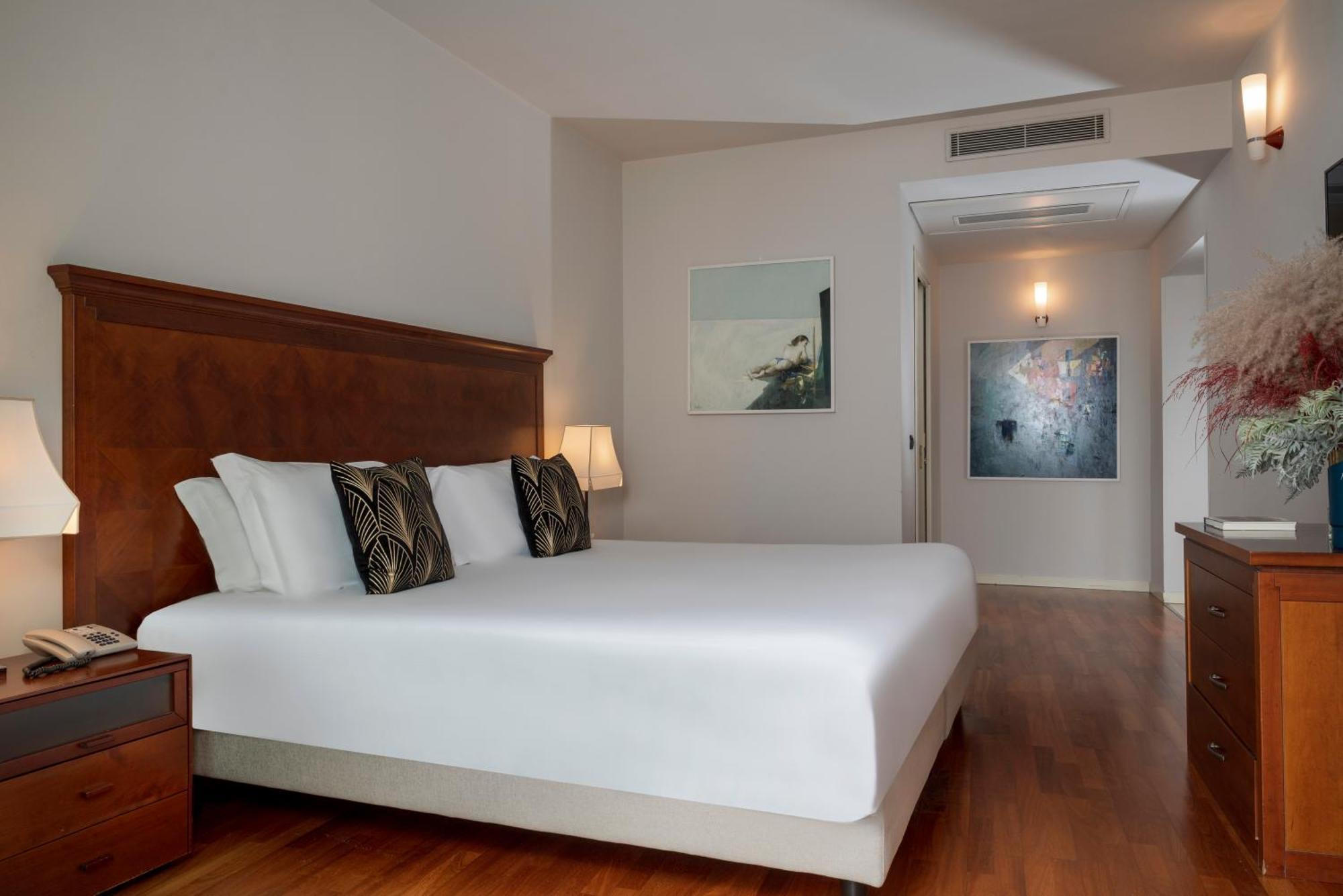 Savoia Hotel Rimini Exteriör bild